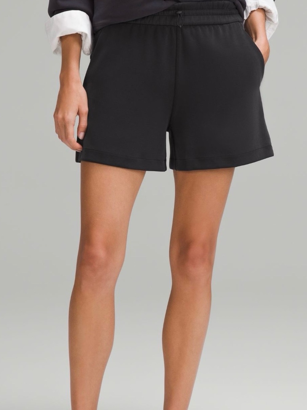 Softstreme High-Rise Short 4"